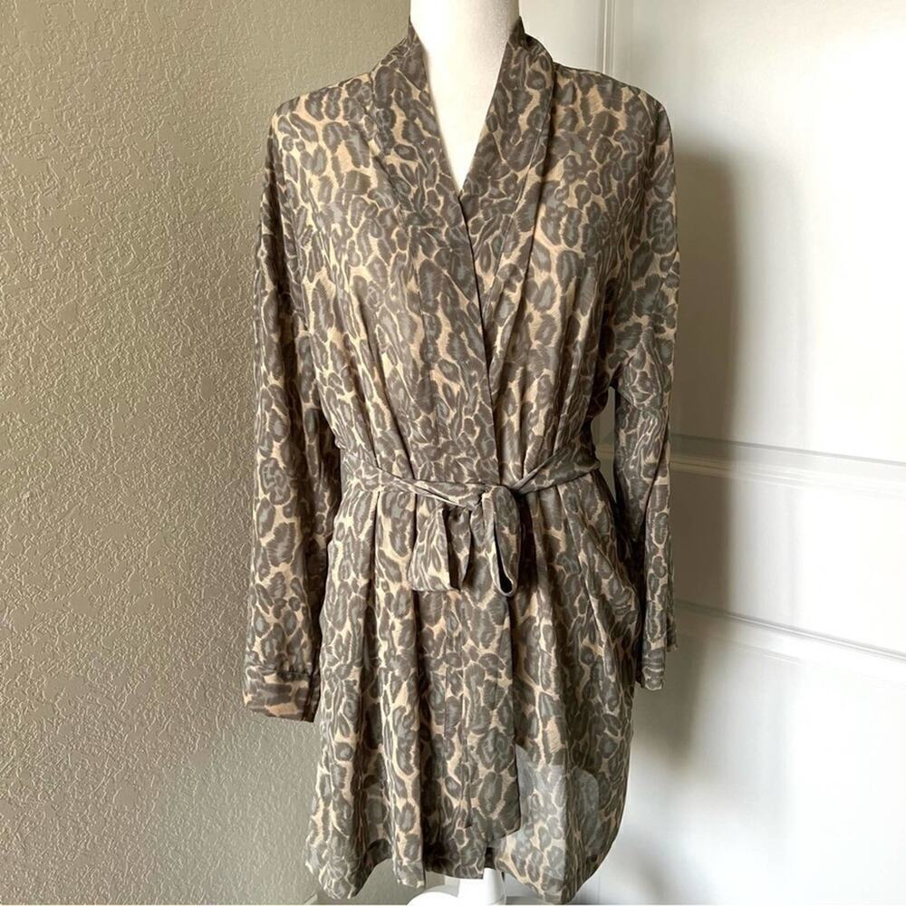 Victoria's Secret Animal Print Short Robe O/S